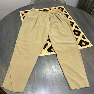 Zara Woman Pleated Pants Khaki Size L Cross Over Front Pleat Elastic EUC